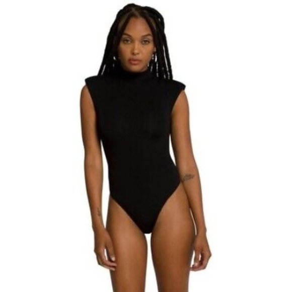 Good American Tops - Good American Power Mock Neck Bodysuit in Black size 3 = L